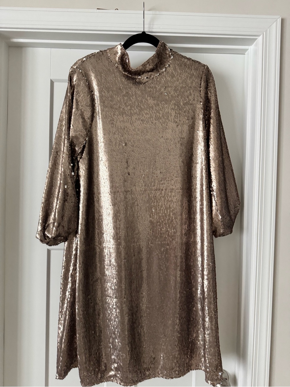 Women’s Metallic Sequin Dress - Gold